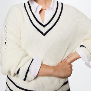 mango cream sweater with blue stitching